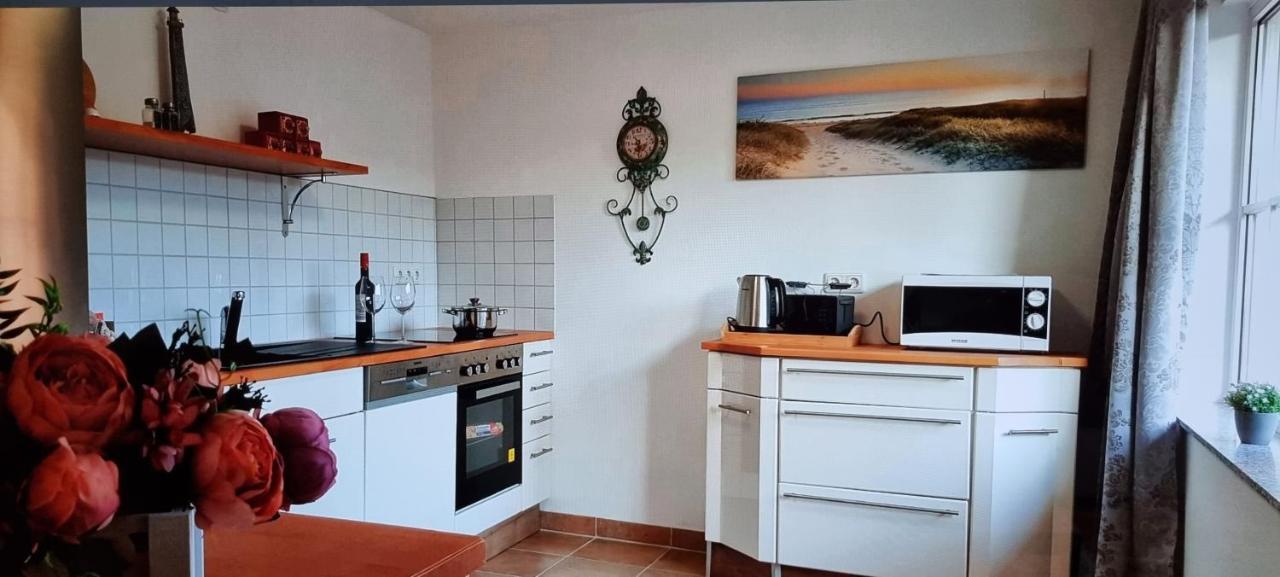 Thiedes Hus Apartment ไฮลิเกนฮาเฟิน ภายนอก รูปภาพ