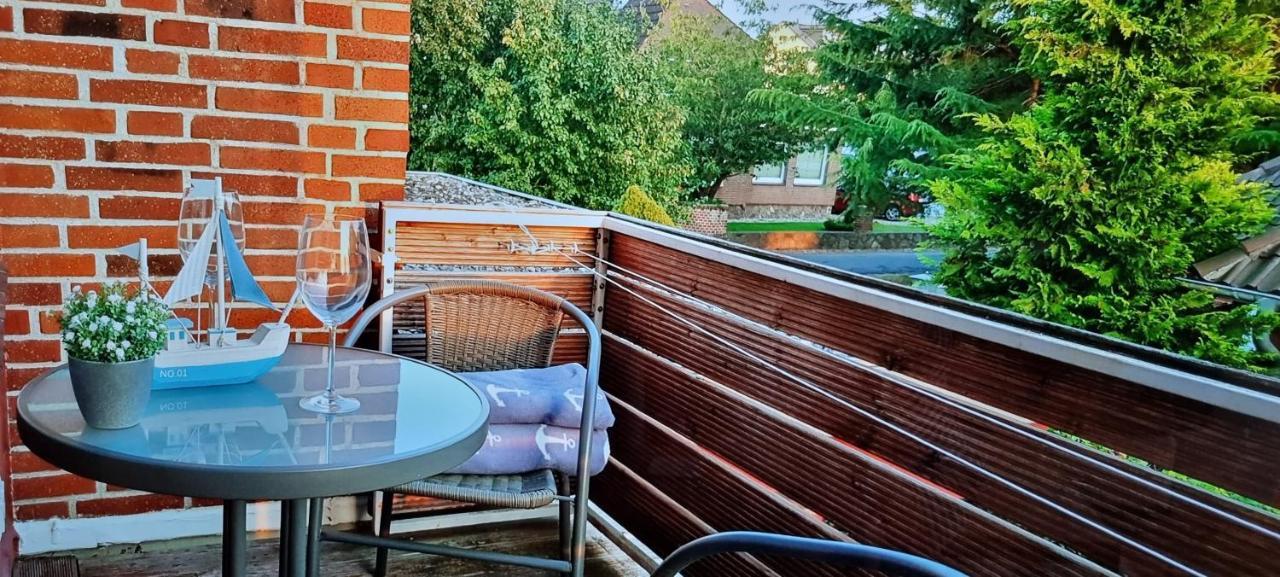 Thiedes Hus Apartment ไฮลิเกนฮาเฟิน ภายนอก รูปภาพ