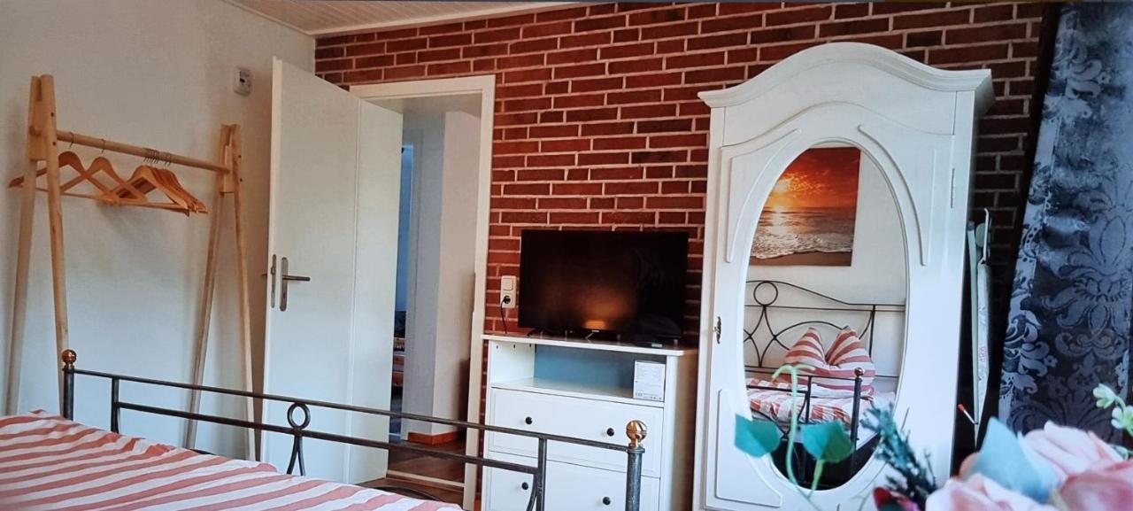 Thiedes Hus Apartment ไฮลิเกนฮาเฟิน ภายนอก รูปภาพ